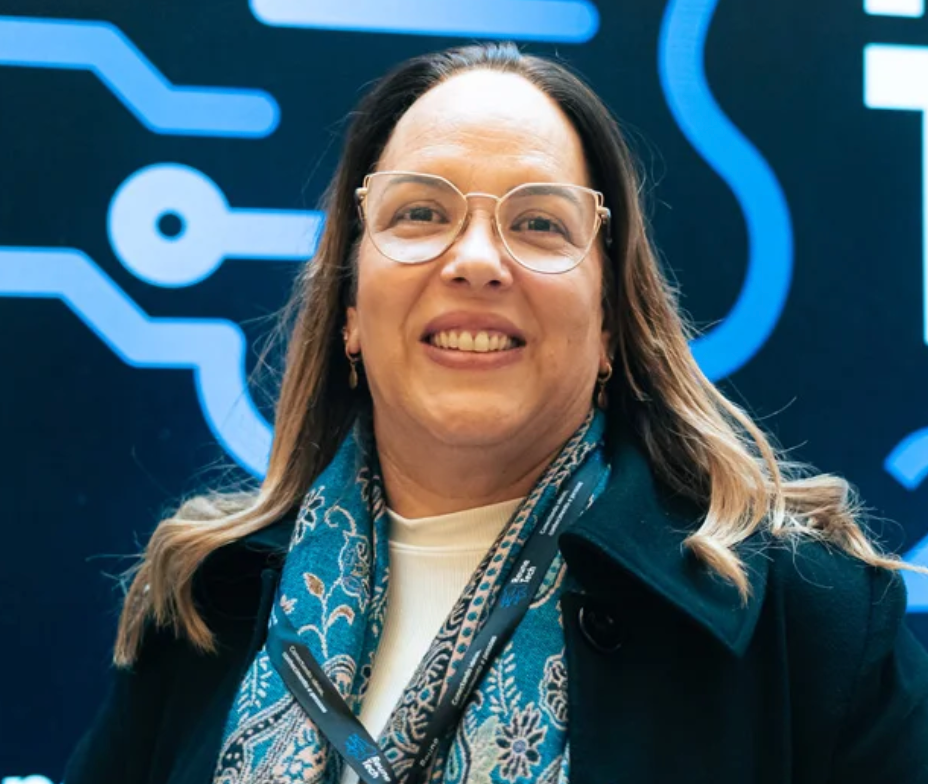 Júlia Torres Campos